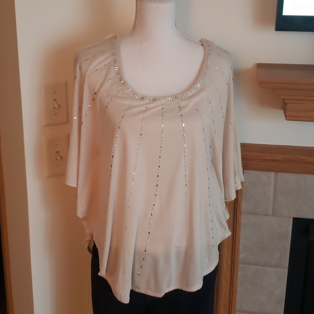 White House Black Market Top